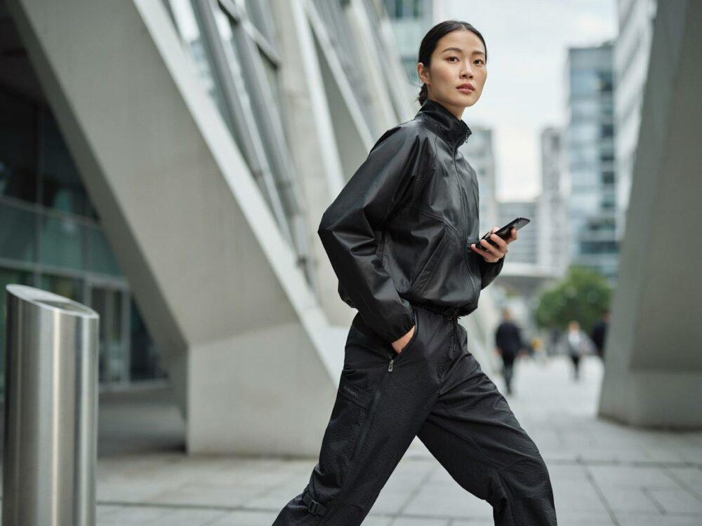damski ubiór techwear z kieszeniami